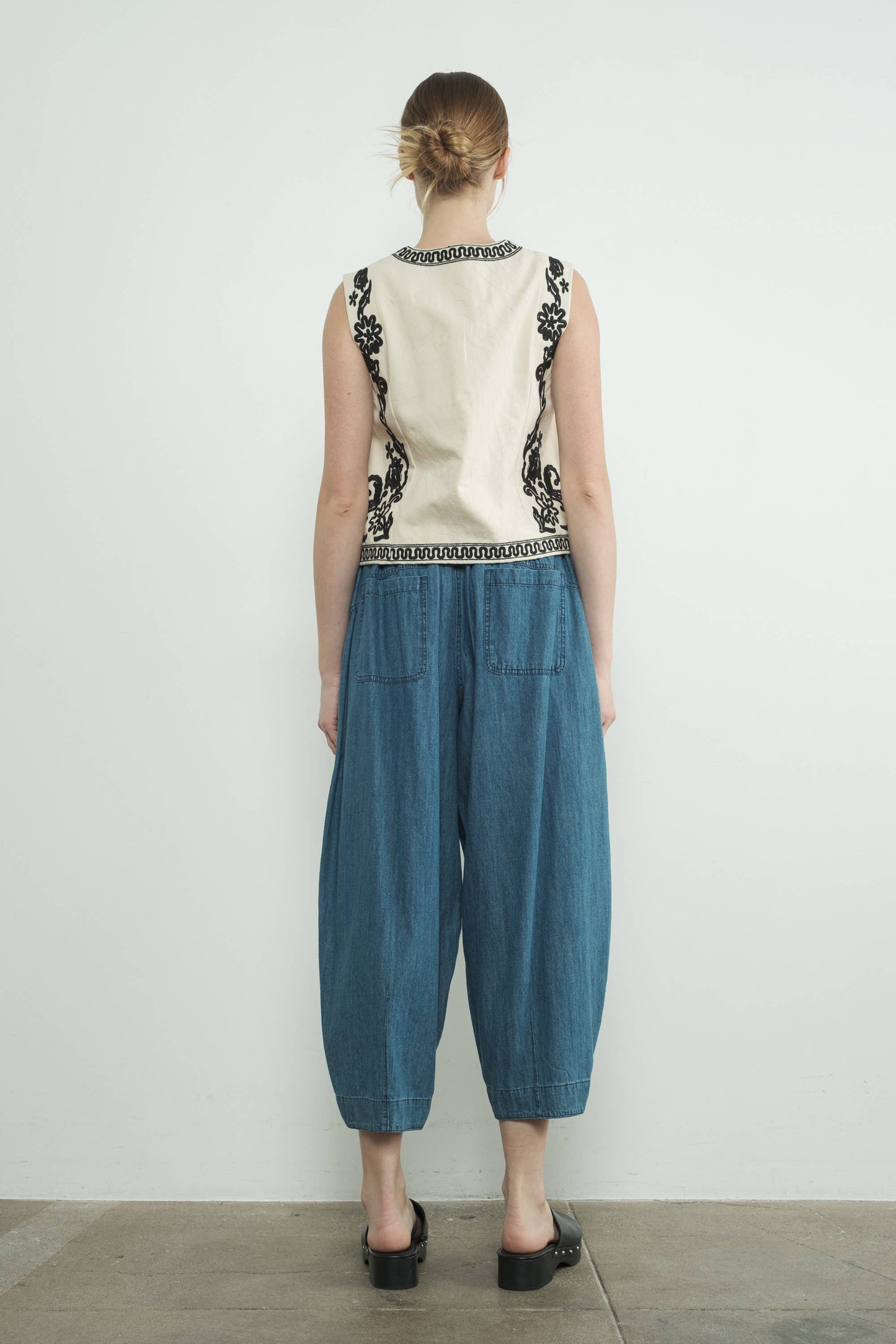 Larz Barrel/Harem Pant
