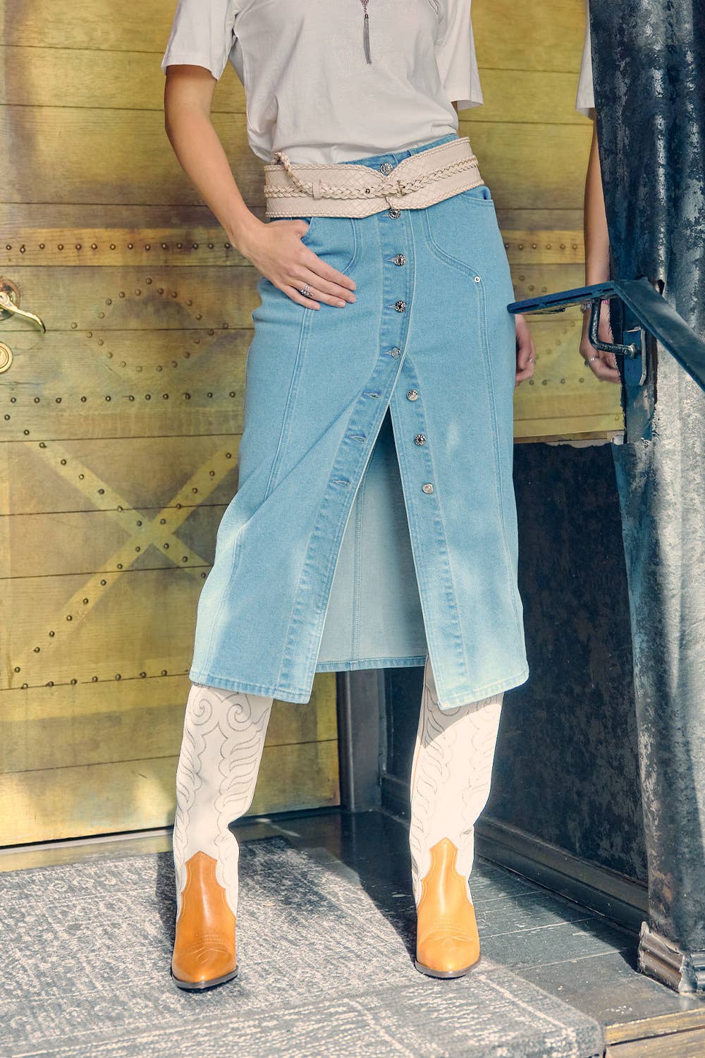 The "Seamingly" Perfect Pencil Skirt